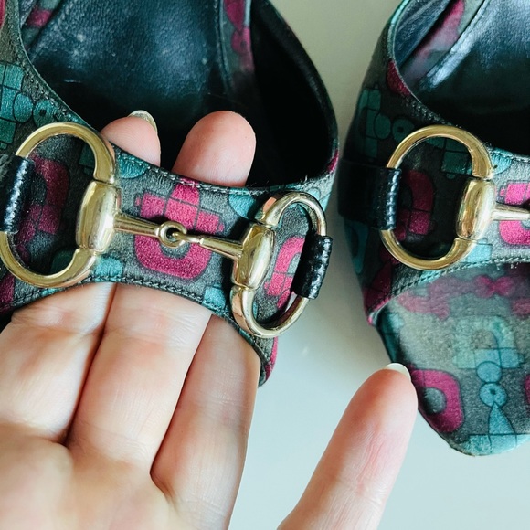 Gucci Horsebit D’Orsay Heels - Picture 12 of 15